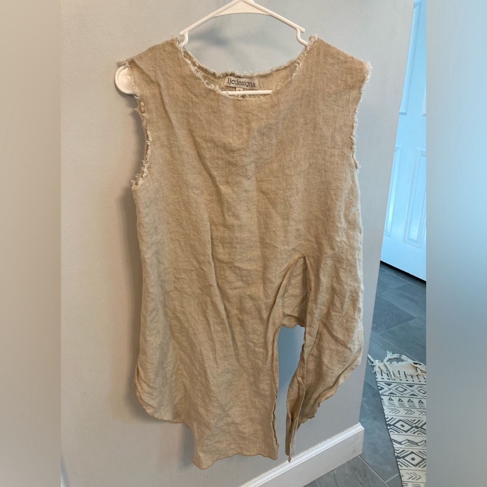 LJC designs Ziggy linen top beige size small